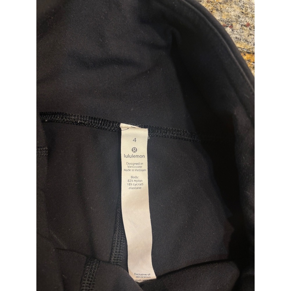 Lululemon Wunder Under Crop III‎ (Second Release) Black Size 4 - W6HC3S - Picture 5 of 8